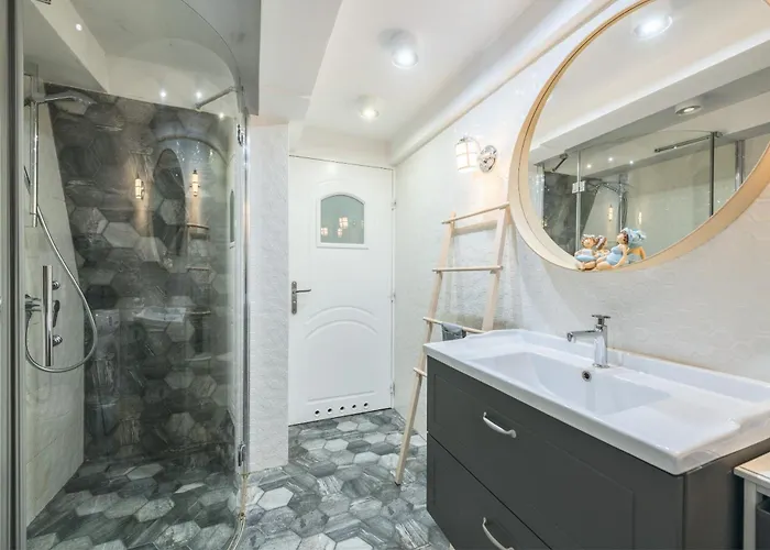 Orlowo Seaview With Balcony By Northside Lägenhet